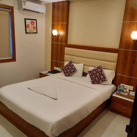 Address 24 Inn Bangalore Exterior foto